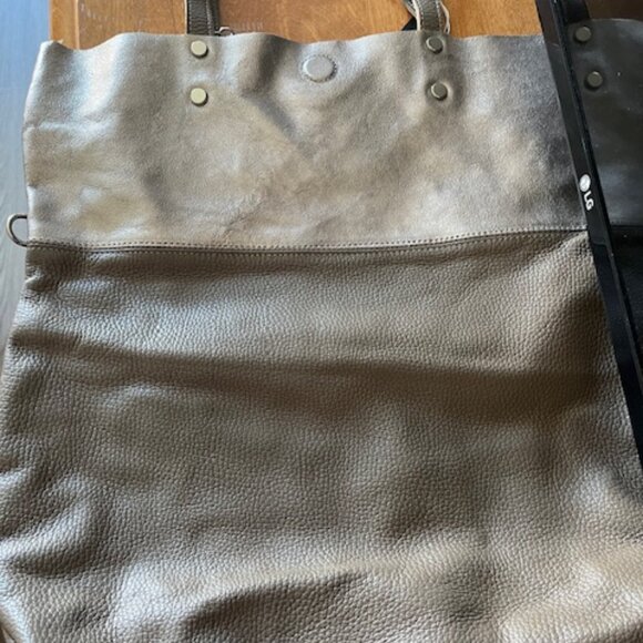 Anna Morellini two tone leather bucket bag. Made in Italy. - Picture 2 of 5